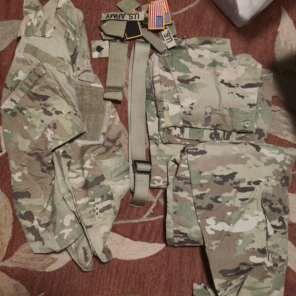 US Army Issued Combat Uniform/Insect Repellent Trousers